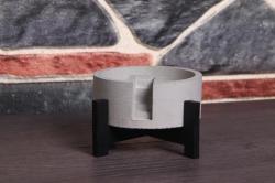 Ahşap Ayaklı Merdivenli Beton Saksı HK1554