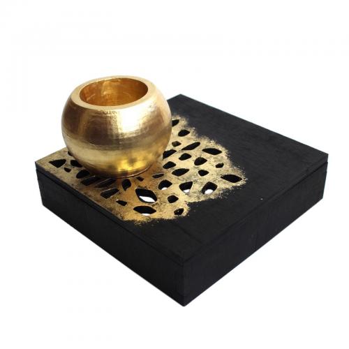 Class Concrete 2-Ahşap Ayak Küre Beton Saksı