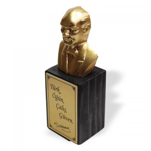 Ahşap Ayaklı Altın Beton Atatürk Büstü - Halkkitabevi Ahşap Ayaklı Altın Beton Atatürk Büstü - Halkkitabevi