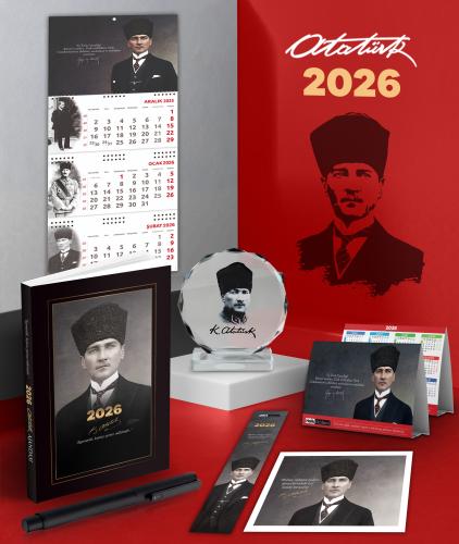 2026 Atatürk Kalpaklı Ajanda - Gazi Duvar Takvimi - Masa Takvimi - Ayraç - Kartpostal - Metal Roller Kalem ve Kristal Portre