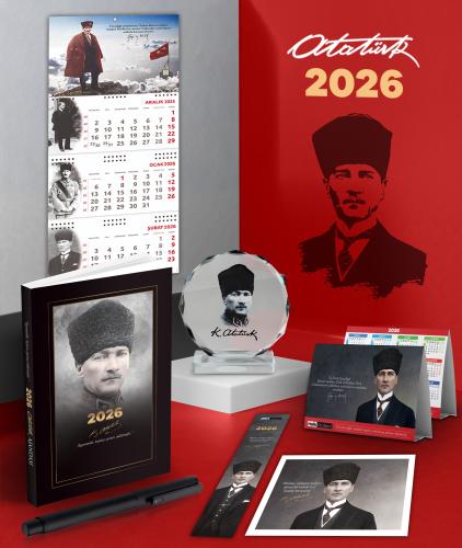 2026 Atatürk Komutan Ajanda - Sakarya Duvar Takvimi - Masa Takvimi - Ayraç - Kartpostal - Metal Roller Kalem ve Kristal Portre