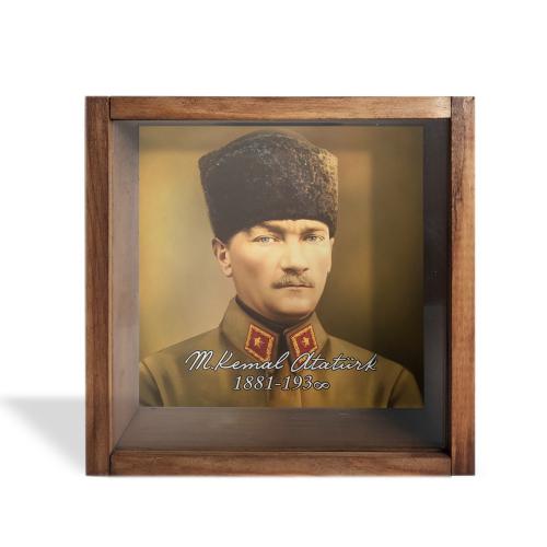 Camlı Ahşap Kumbara Kalpaklı Atatürk