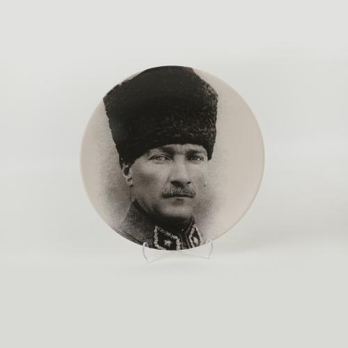 Atatürk Portre Hediyelik / Dekoratif Tabak - Gazi Paşa - Halkkitabevi