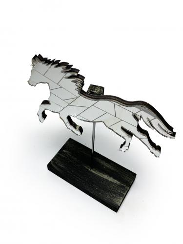 Ayaklı Gümüş Rengi Aynalı Koşan At