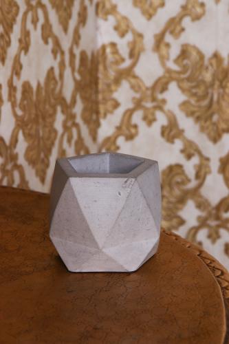 HK Dekor Lia Beton Saksı - Halkkitabevi