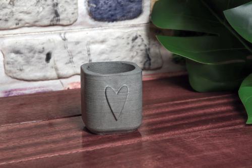 HK Dekor Kalp Motifli Beton Saksı - Halkkitabevi