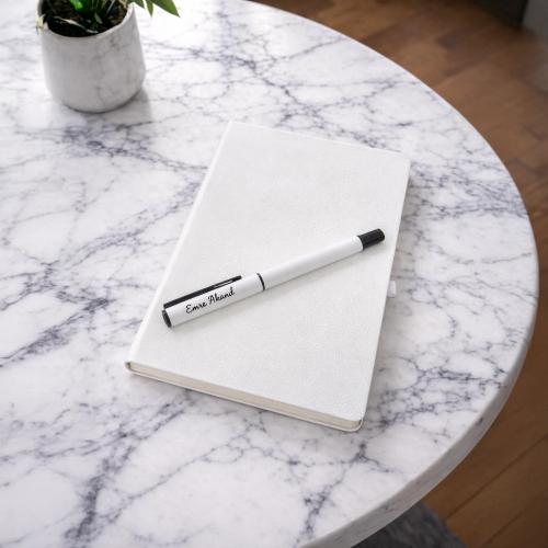 Kişiye Özel Soft Deri Defter ve Roller Rubber Kalem - Beyaz  - Halkkit
