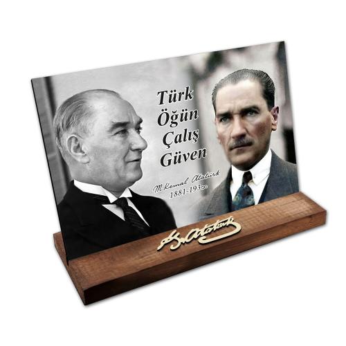 Masaüstü Ahşap Tablo - Atatürk İmzalı ve Resimli Model 2