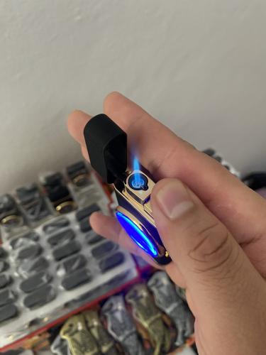 Kişiye Özel - Siyah Saatli Çakmak - Halkkitabevi Kişiye Özel - Siyah Saatli Çakmak - Halkkitabevi